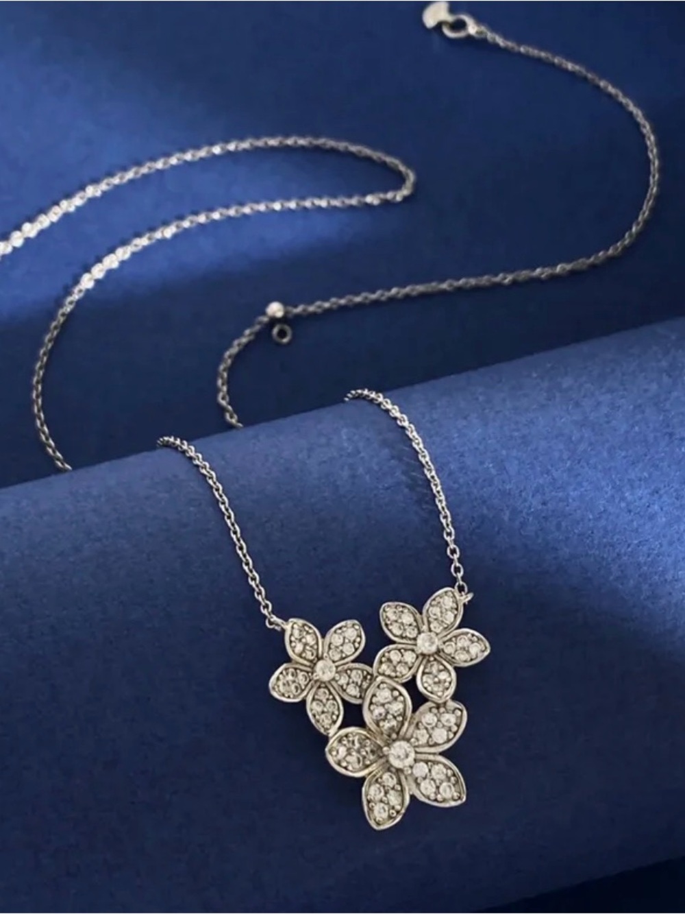 Floral Crystal Necklace NWT 18KT Gold Plated Brass